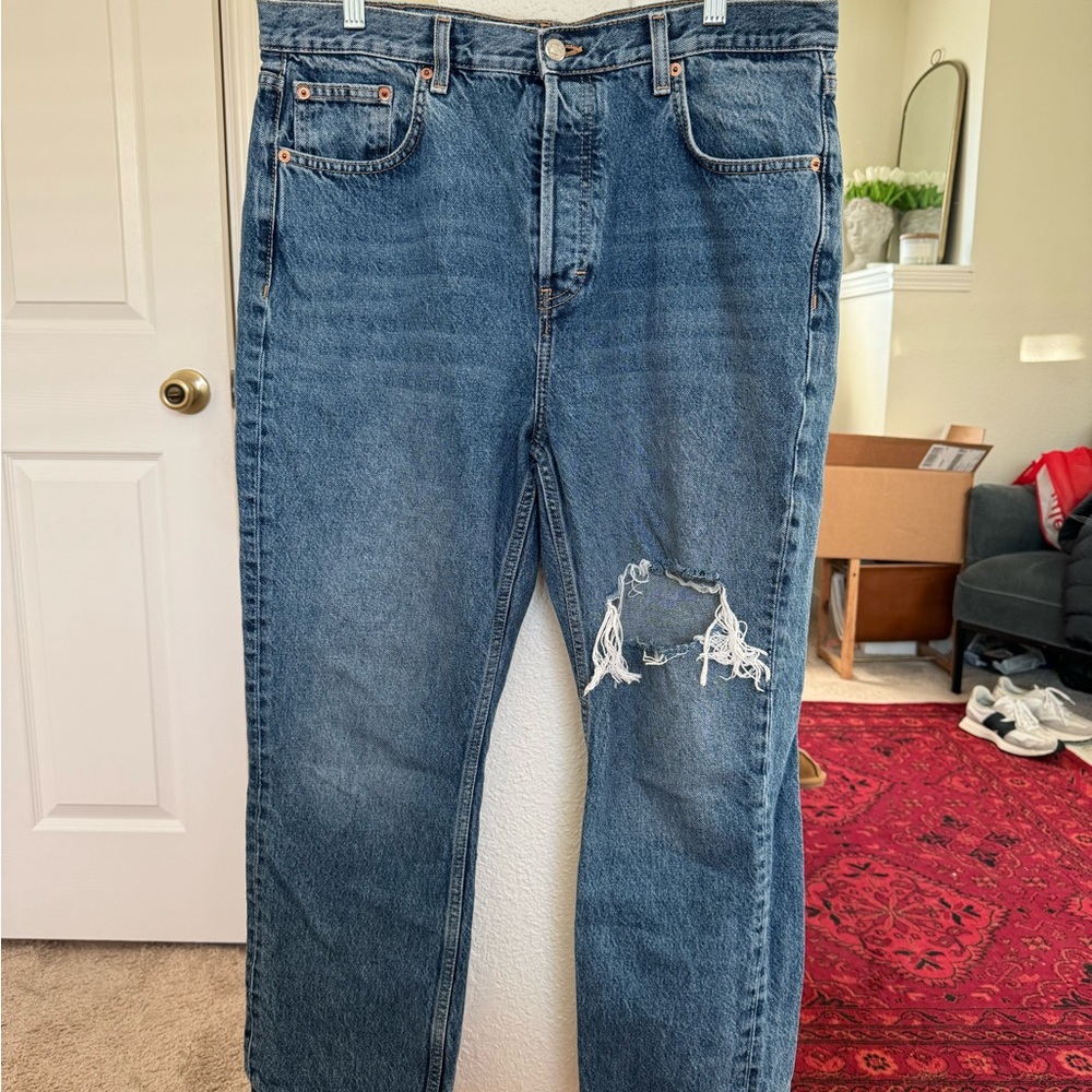 TOPSHOP Ripped Straight Leg Jeans Women’s Size 34/12